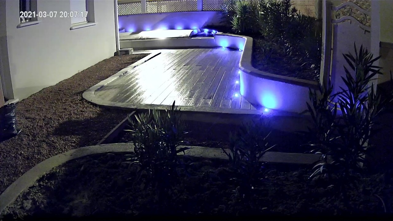 décoration terrasse avec des leds étanches